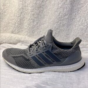 Adidas Men's Ultraboost Running Shoes size 12.5